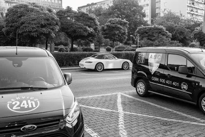 POGOTOWIE ZAMKOWE Warszawa, ślusarz - Awaryjne otwieranie samochodów i mieszkań, wymiana zamka